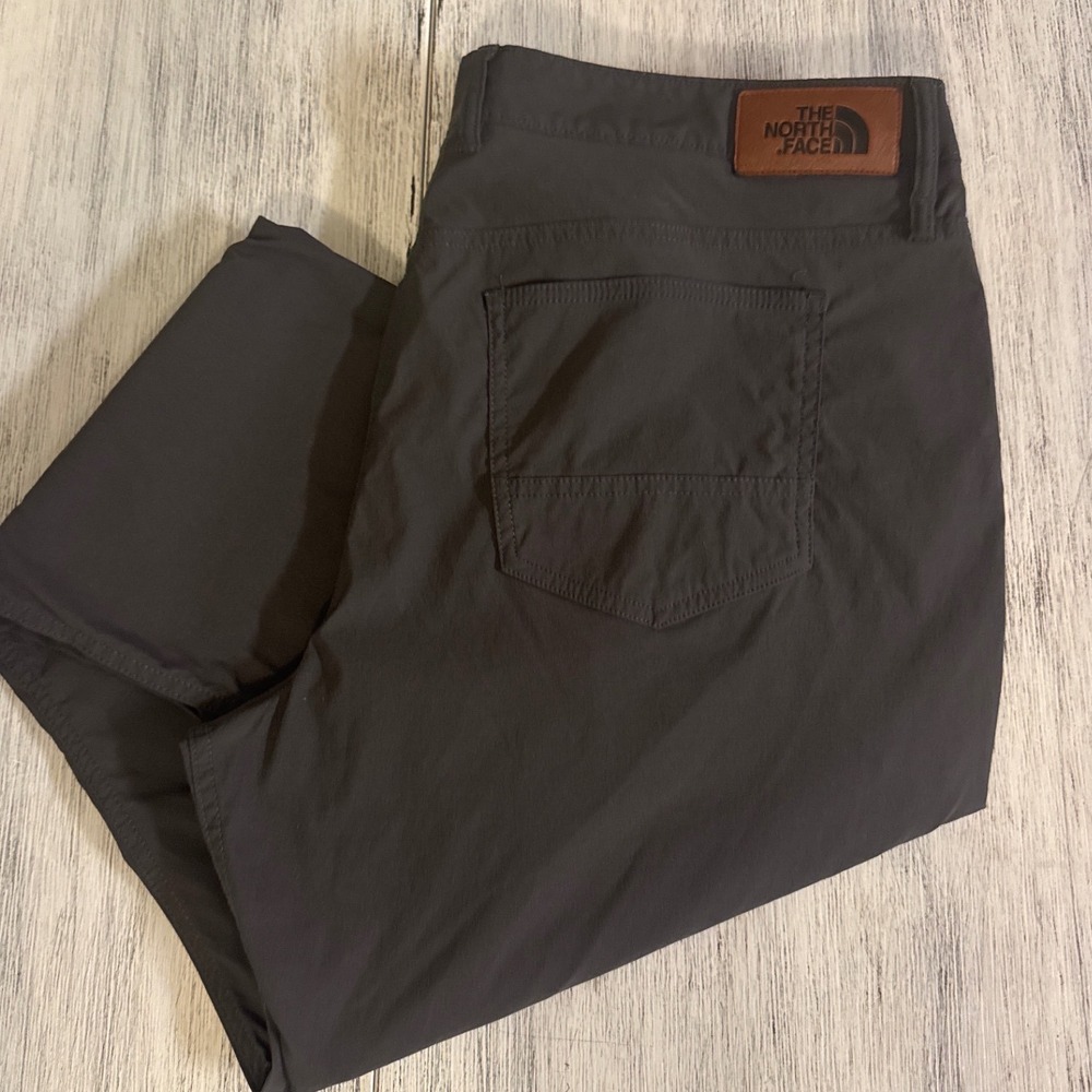 The North Face Mens Motion Pants Asphalt Grey Hiking Outdoor NF0A3BE3 Size 38S